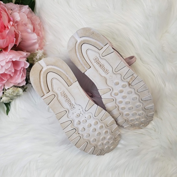 reebok classic pastel pink